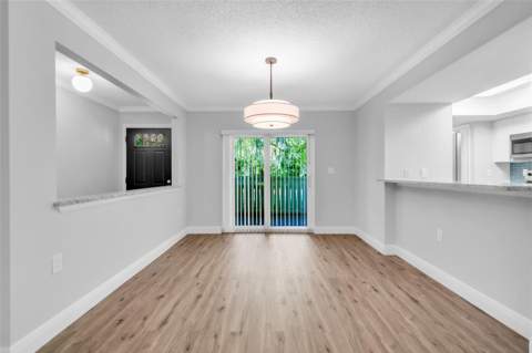 600 S Woodlands Drive, Oldsmar FL - photo 6 of 6