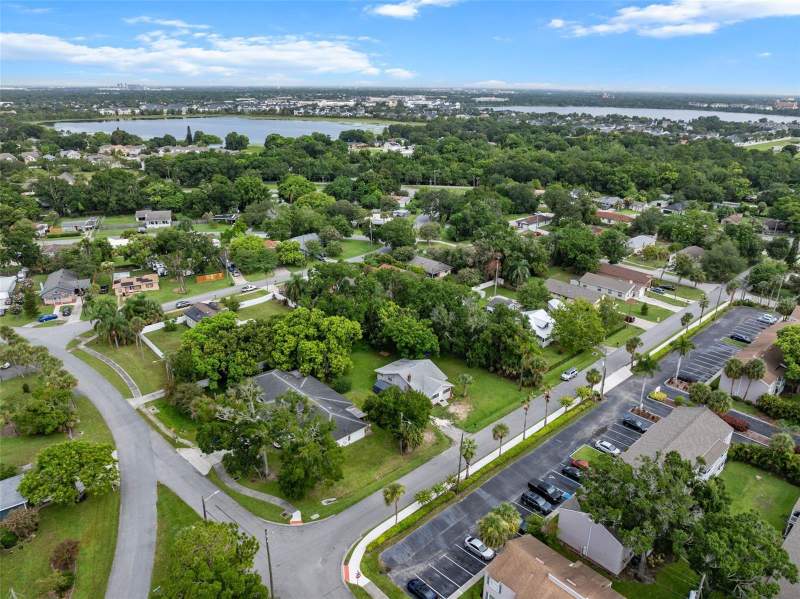 3 bedroom Single Family Residence at 918 SHOREVIEW DRIVE, LAKE BARTON PARK, ORLANDO — photo 2