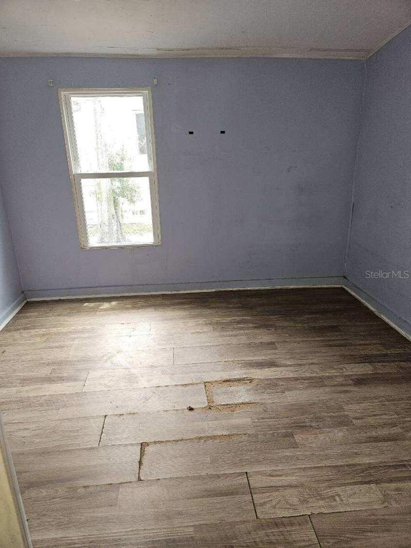 3 bedroom Single Family Residence at 2575 18th Avenue, Elder Sub, St Petersburg — photo 4