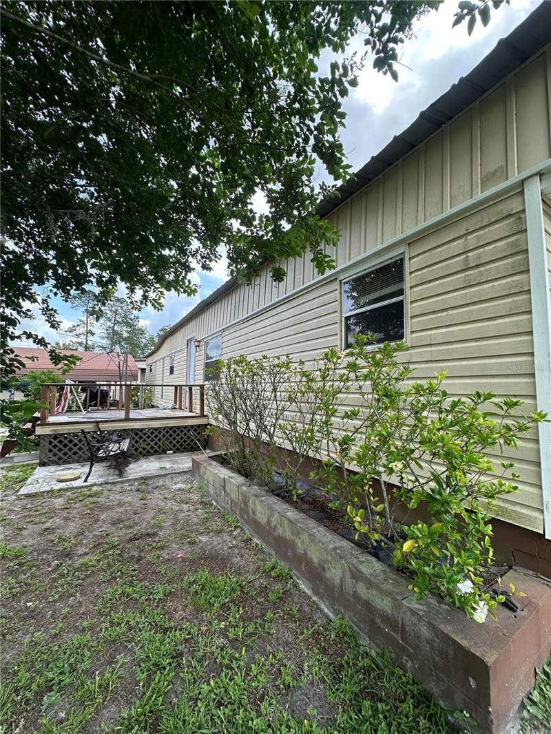 3 bedroom Mobile Home at 17921 NE 136th Avenue, Lake Alto Estates, Waldo — photo 4