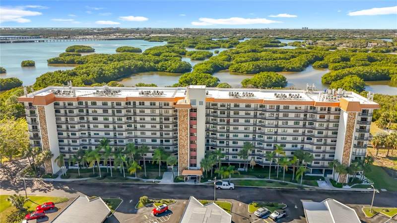 Island View South Condo