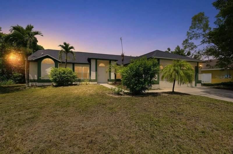 3 bedroom Single Family Residence at 1325 SW 25th Terrace, Cape Coral, Cape Coral — photo 1