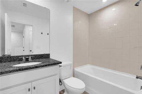 1104 Lakeshore Breeze Place, Kissimmee FL - photo 19 of 35