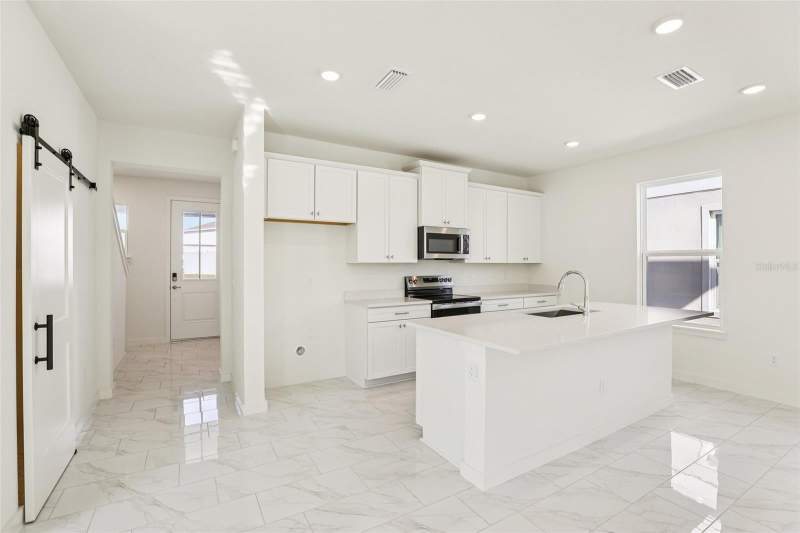 3 bedroom Single Family Residence at 1979 IORIO STREET, TRINITY PLACE PH 1, ST CLOUD — photo 3