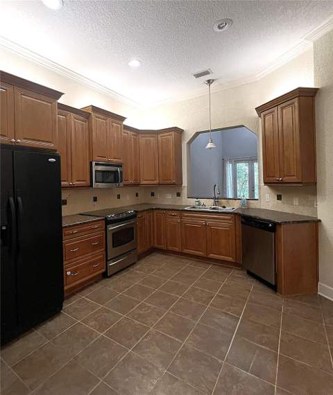 1762 NW 34th Street #2, Gainesville FL - photo 8 of 27