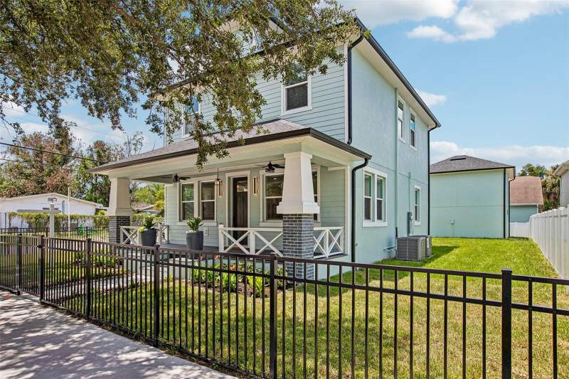 5 bedroom Single Family Residence at 406 E Chelsea Street, Lesleys, Tampa — photo 4