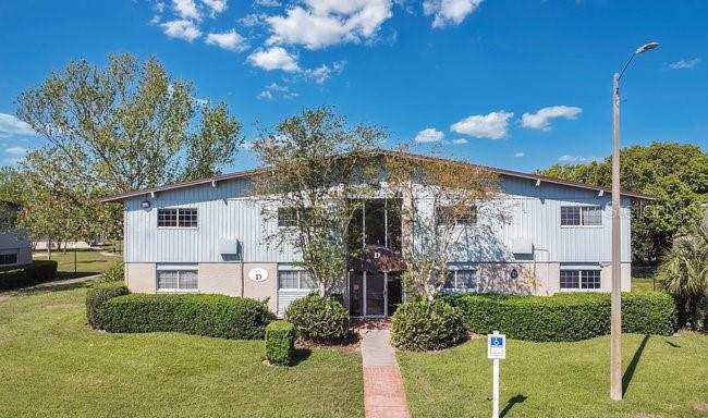 2 bedroom Condominium at 1695 Lee Road #D211, Waterfall Cove/Winter Park, Winter Park — photo 1