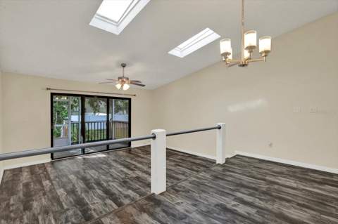 6410 92nd Place #1401, Pinellas Park FL - photo 9 of 31