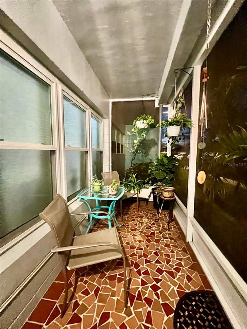 2 bedroom Condominium at 5820 N 43rd Terrace Terrace #1404, Clearview Oaks Paradise, Kenneth City — photo 3