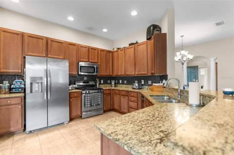 19200 Sunset Bay Drive, Land O Lakes FL - photo 22 of 43