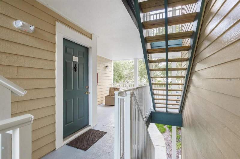 1 bedroom Condominium at 4107 Chatham Oak Court #313, The Landings Of Tampa A Condom, Tampa — photo 3