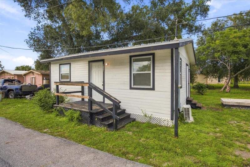 2 bedroom Single Family Residence at 1291 NE 11th Street, Bass Sub, Okeechobee — photo 2