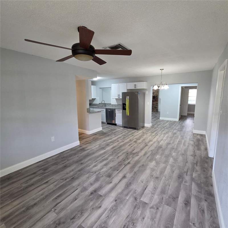 4 bedroom Single Family Residence at 810 SWISS LANE, SUN RAY TERRACE, ORLANDO — photo 4