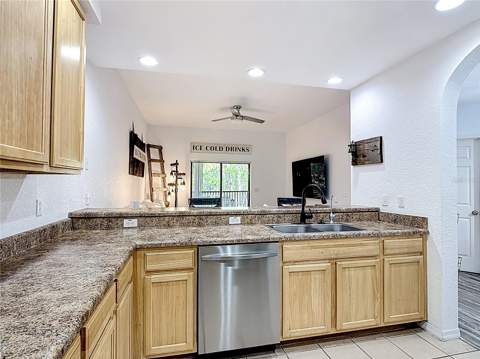 9055 Treasure Trove Lane #207, Kissimmee FL - photo 8 of 24
