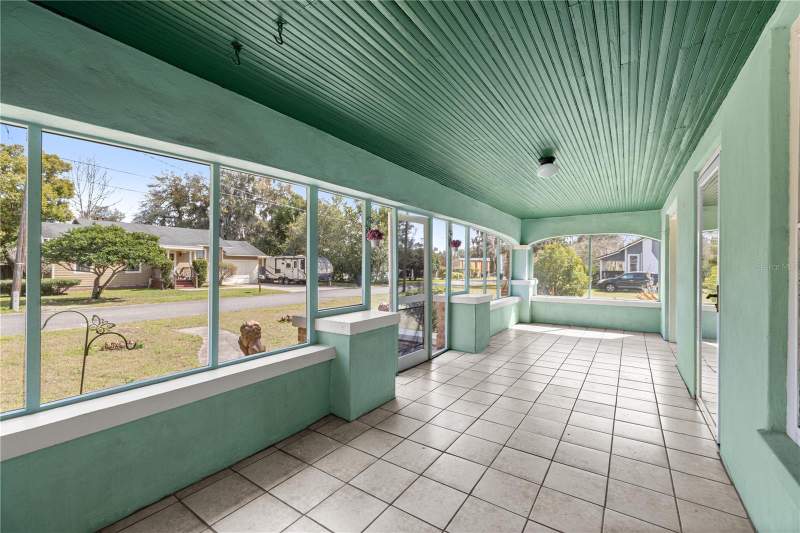3 bedroom Single Family Residence at 7018 SE 222nd Street, C J Waits Add, Hawthorne — photo 4