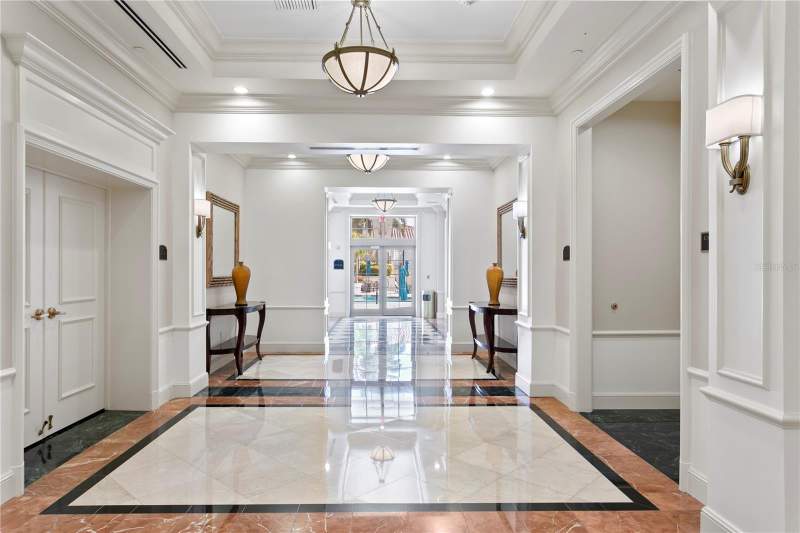 2 bedroom Condominium at 300 Beach Drive #1201, Parkshore Plaza Condo, St Petersburg — photo 4