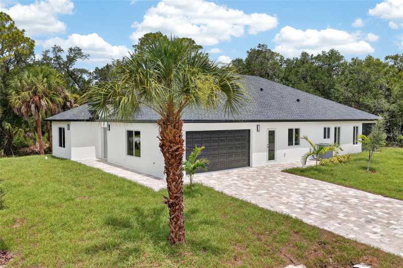 4 bedroom Single Family Residence at 1177 Commerce Street, Port Charlotte Sec 048, Port Charlotte — photo 1