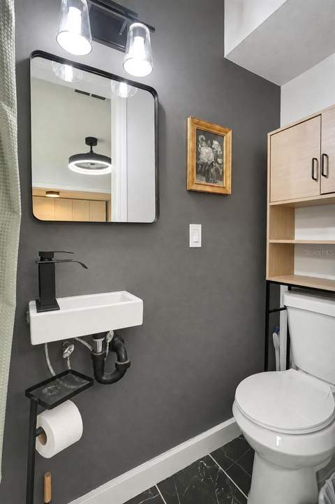 510 Hillcrest Drive, Largo FL - photo 14 of 28