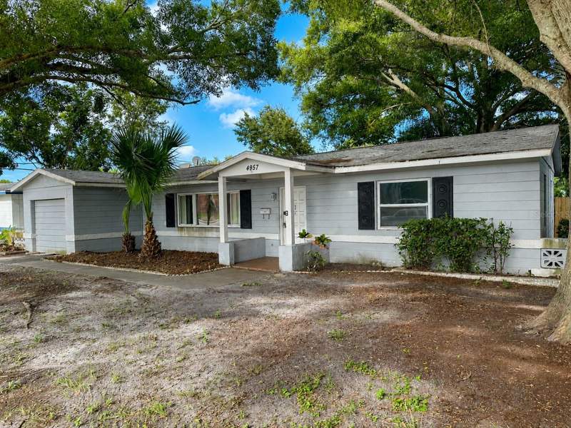 4 bedroom Single Family Residence at 4957 62nd Street, Kenneth City, Kenneth City — photo 2