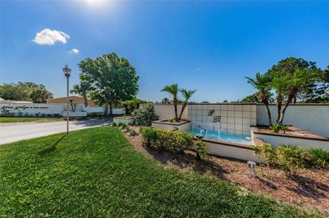 2575 Pine Ridge Way #E1, Palm Harbor FL - photo 16 of 27