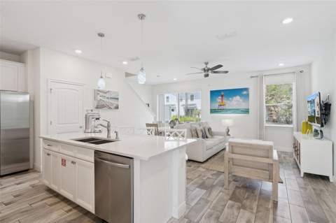 8201 Surf Street, Kissimmee FL - photo 13 of 70