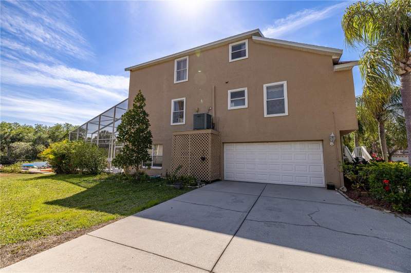 4 bedroom Single Family Residence at 7345 Brightwaters Court, Oyster Bayou, New Port Richey — photo 5