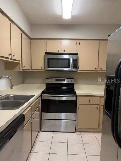 1 bedroom Condominium at 7523 Dolonita Drive #7523, The Greens Of Townn Country, Tampa — photo 4