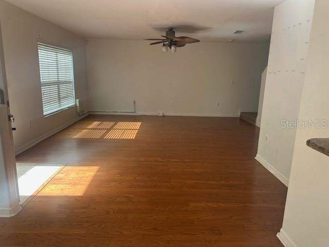 3 bedroom Townhouse at 10931 Keys Gate Drive, Summerfield Village 1 Tr 2, Riverview — photo 2