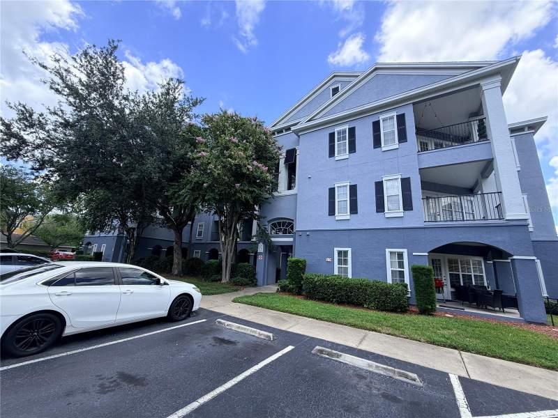 2 bedroom Condominium at 3621 Conroy Road #732, Mosaic/Millenia, Orlando — photo 2