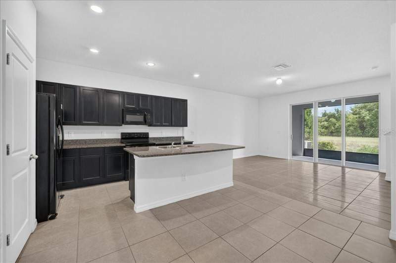 3 bedroom Townhouse at 8655 Falling Blue Place, Eagle Palm Ph 3B, Riverview — photo 2