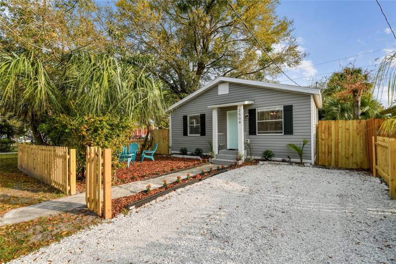 3 bedroom Single Family Residence at 2509 E 12th Avenue, Wagners Add To East Ybor, Tampa — photo 4