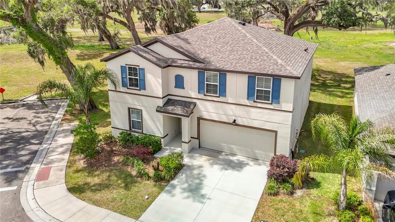 5 bedroom Single Family Residence at 6969 Faben Lane, Links At Calusa Springs, Zephyrhills — photo 2