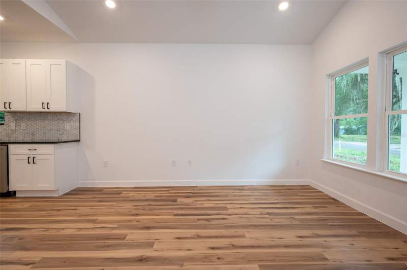 3 bedroom Single Family Residence at 2402 NE 70th Street, Gainesville, Gainesville — photo 5