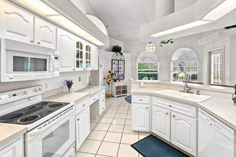 10535 Aztec Road, Port Charlotte FL - photo 11 of 29