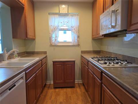 5603 80th Street #410, St Petersburg FL - photo 12 of 57