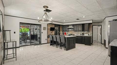 9027 Bonnet Way, Weeki Wachee FL - photo 6 of 27
