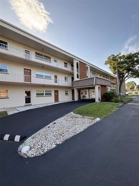 5880 38Th Avenue #206, home for sale in St. Petersburg 33710