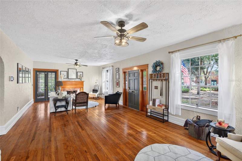 5 bedroom Single Family Residence at 1305 WASHINGTON AVENUE, DIEDRICHS ADD/EUSTIS, EUSTIS — photo 5