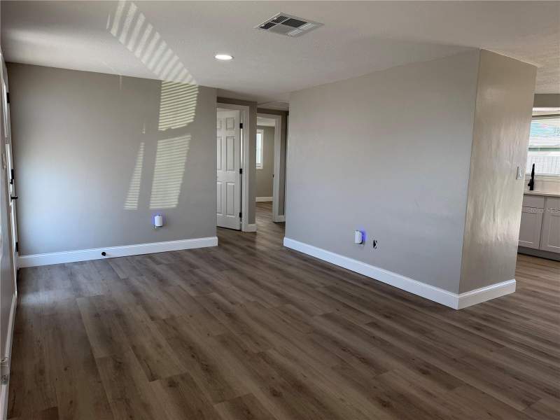 2 bedroom Single Family Residence at 7220 Fox Hollow Drive, Regency Park, Port Richey — photo 4