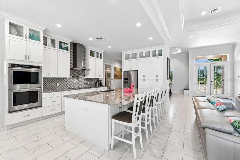 5 bedroom Single Family Residence at 8552 Branding Iron Trail, Gallagher Place, Plant City — photo 5