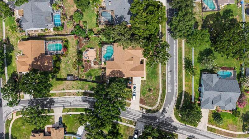 5 bedroom Single Family Residence at 3916 Broomsedge Lane, Lithia Ridge Ph I, Valrico — photo 3