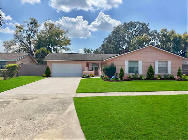 4 bedroom Single Family Residence at 6142 Tebbetts Drive, Lonesome Pines Unit 02, Orlando — photo 1