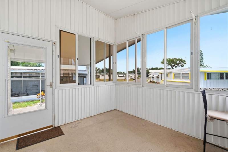3 bedroom Manufactured Home at 9790 66th Street #357, Clearwater Cascade M/H Park Unrec, Pinellas Park — photo 5