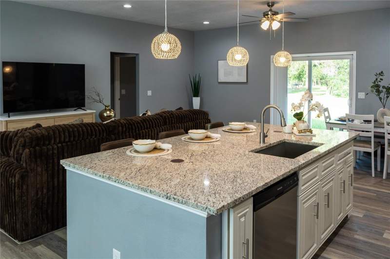 4 bedroom Single Family Residence at 41550 Royal Trails Road, Royal Trails Unit 01, Eustis — photo 4