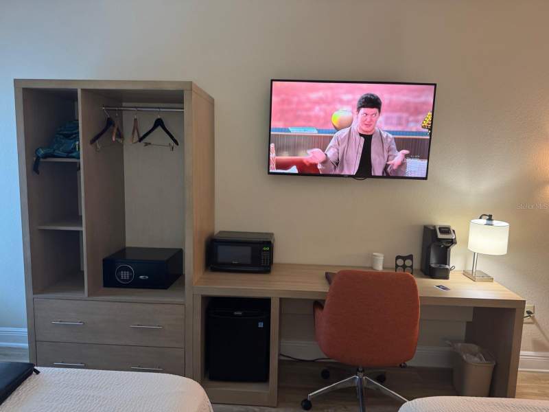 0 bedroom Condo - Hotel at 3000 Maingate Ln #319, Meridian Palms Commercial Condo Cb 10 Pg 190-200, Kissimmee — photo 3