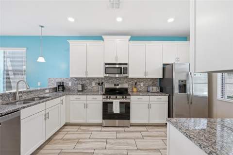 1499 Rolling Fairway Drive, Davenport FL - photo 18 of 63
