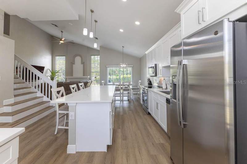 4 bedroom Single Family Residence at 3432 Idlegrove Court, Ventura Club, Orlando — photo 2