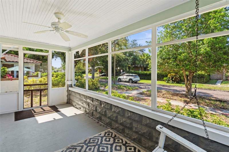 3 bedroom Single Family Residence at 205 12th Avenue, Jacksons, St Petersburg — photo 5