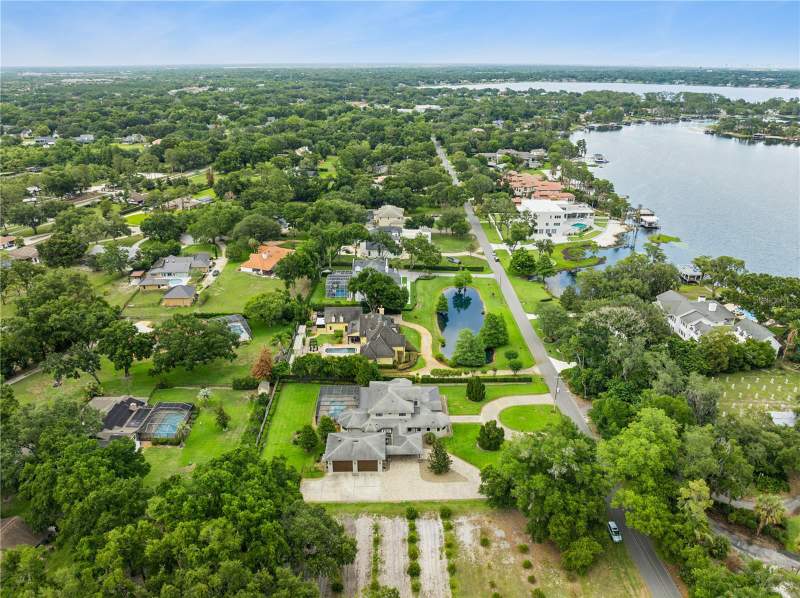 5 bedroom Single Family Residence at 11539 Lake Butler Boulevard, Lake Butler Estates, Windermere — photo 3
