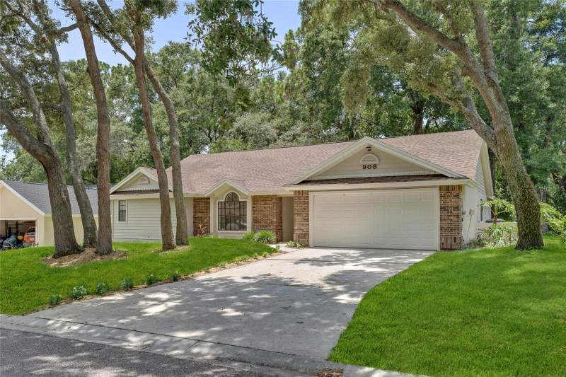 Woodland Terrace At Country Creek